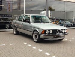 BMW E21, Simak Ulasan, Konsumsi BBM hingga Jenis Mesin yang Dipakai