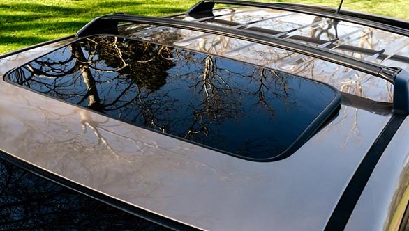 Sunroof Mobil
